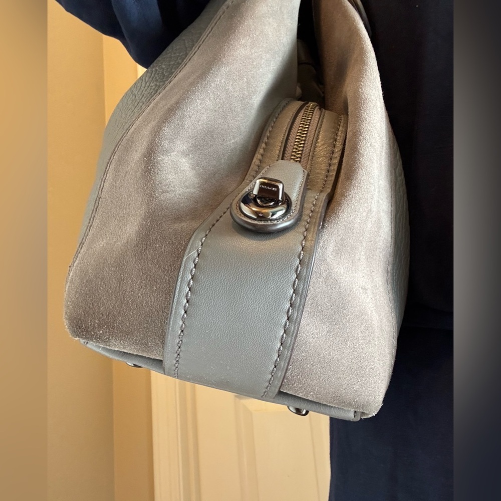 Coach Gray leather and Suede large handbag - Picture 5 of 16